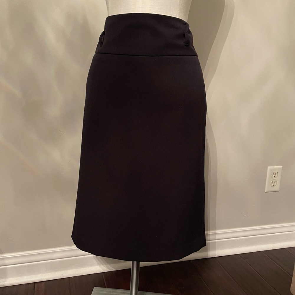 Black skirt with small belt loops
